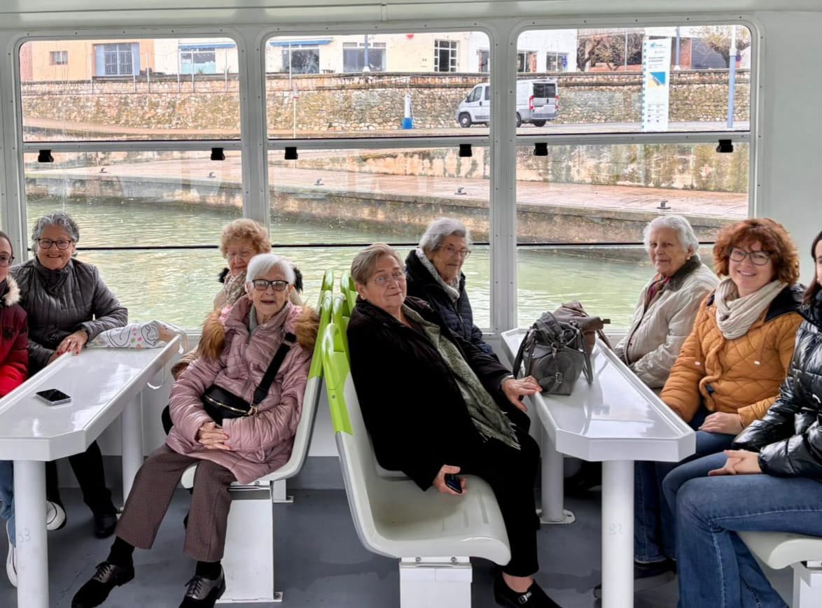 excursió amb vaixell elèctric per Amposta